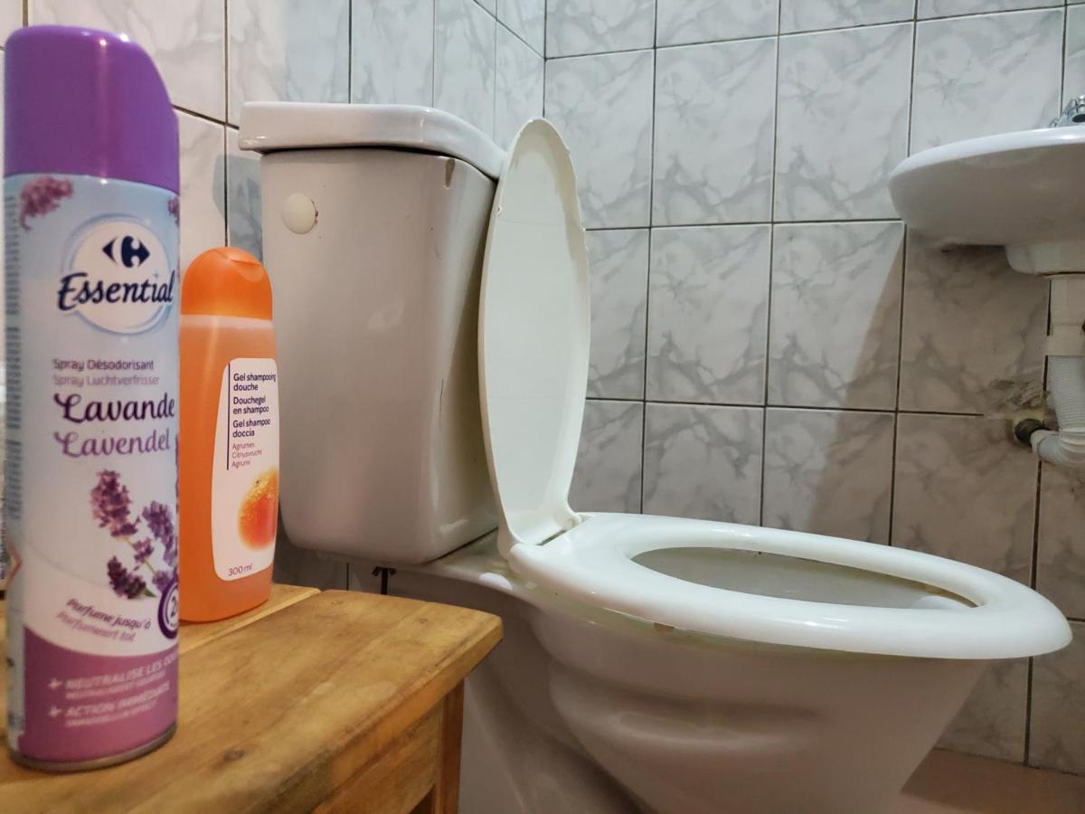 Au Coeur De Ouidah Apartman Kültér fotó